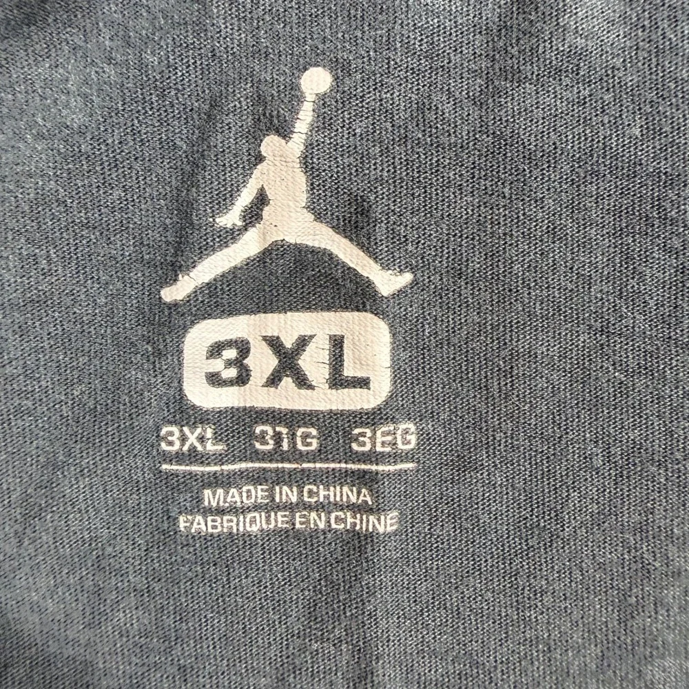 Jordan graphic shirt